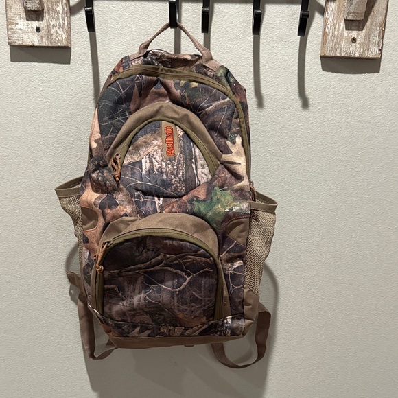 RedHead | Bags | Redhead Camouflage Dear Trail Backpack Lightweight For ...